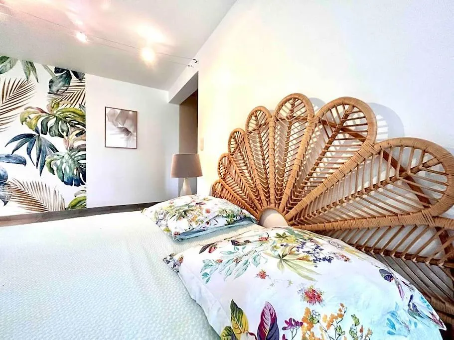 Domaine Les Macans Saint-Vert Holiday home