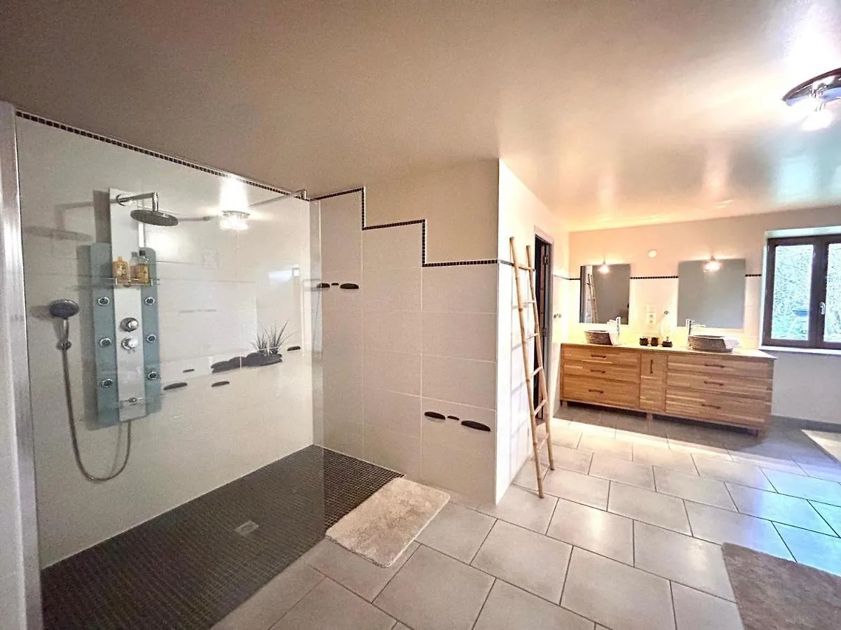 Domaine Les Macans Saint-Vert Holiday home