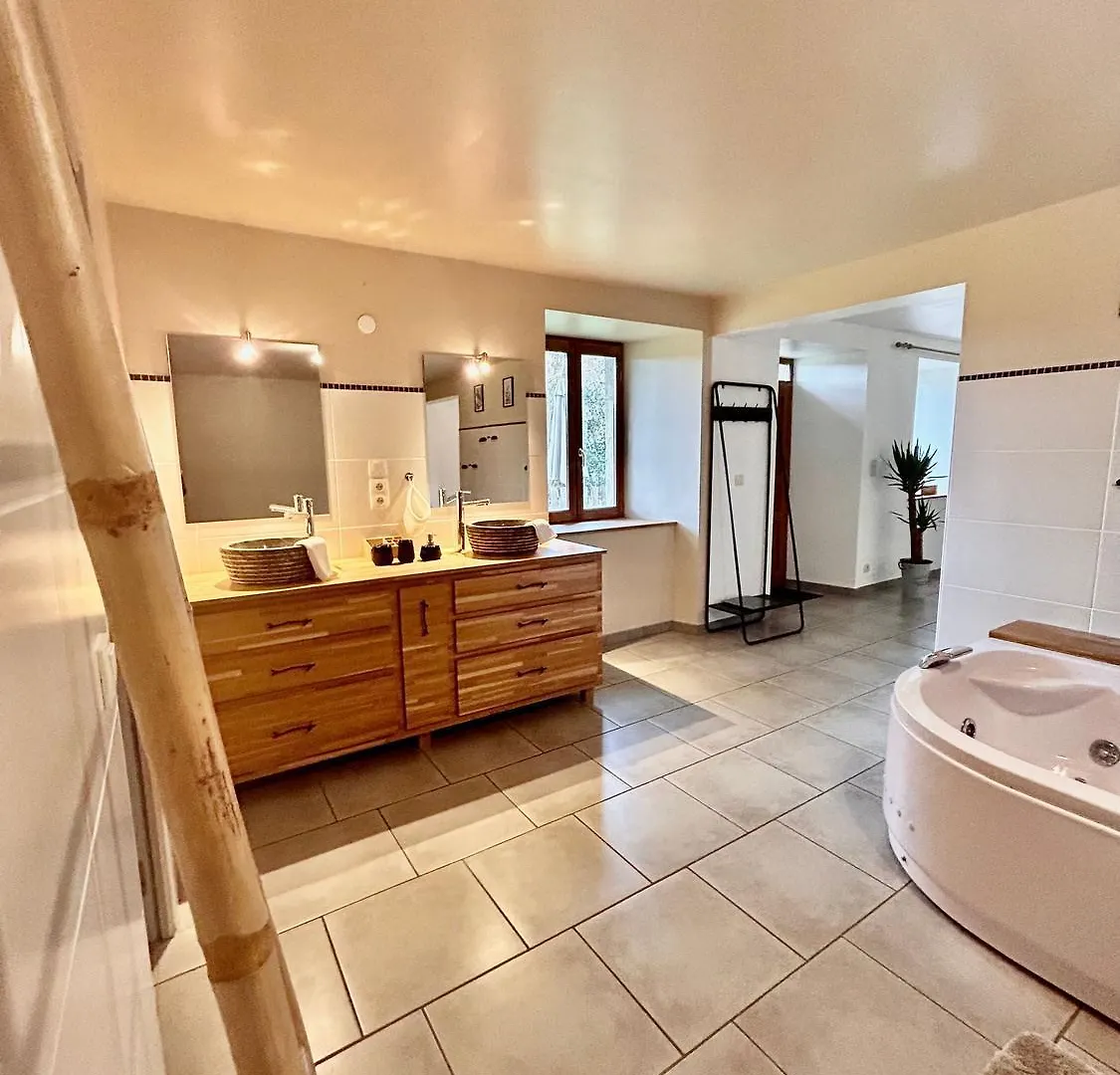 Holiday home Domaine Les Macans Saint-Vert