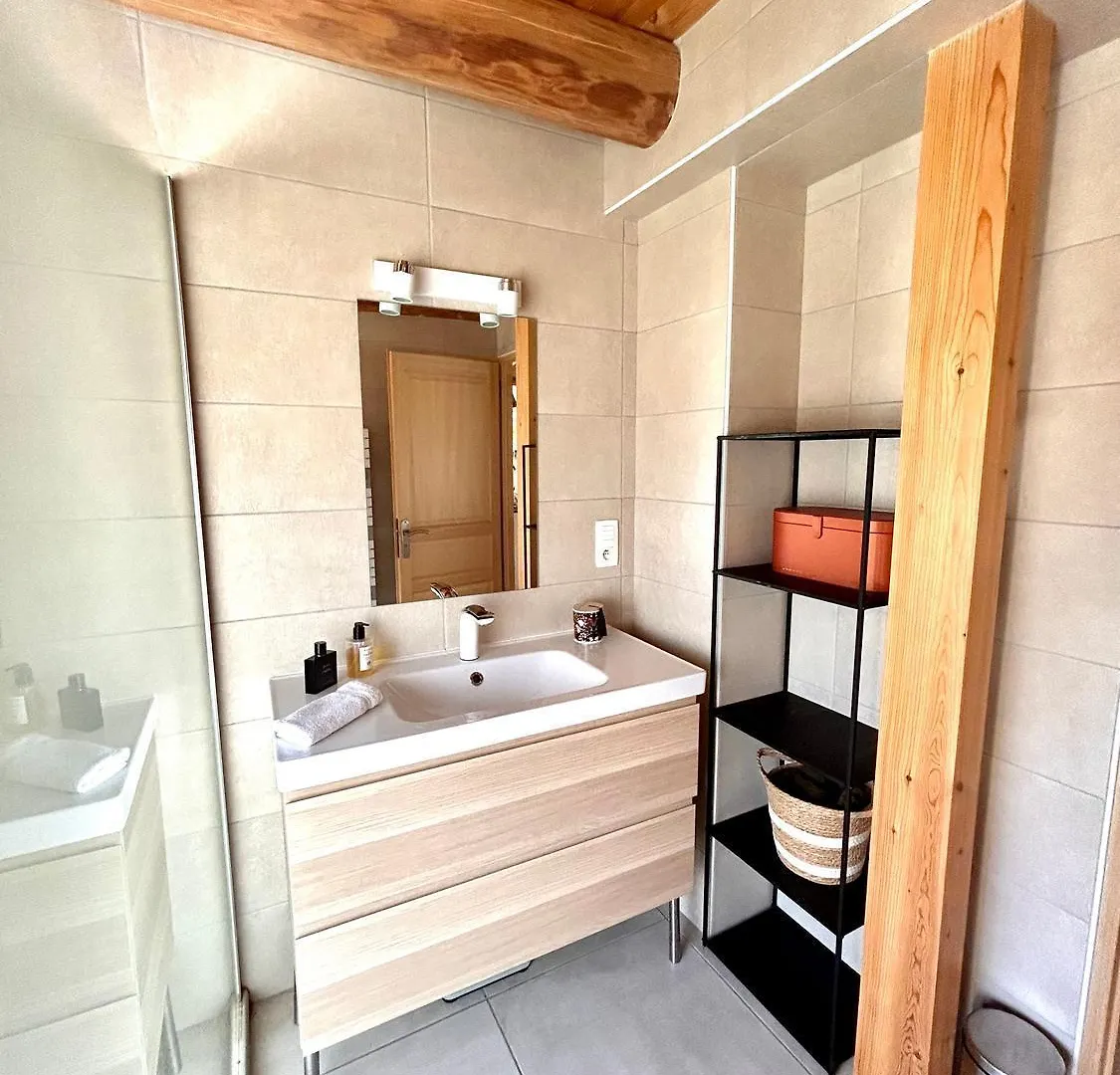 Domaine Les Macans Saint-Vert Holiday home